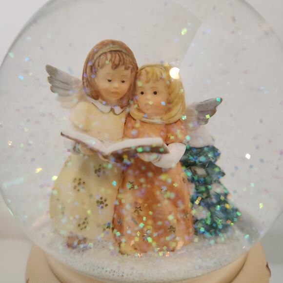 Christmas Angels Musical Snow Globe - Picture 2 of 6
